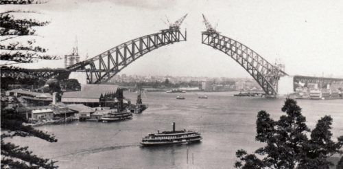 sydney_harbour_bridge_construction (640x315)